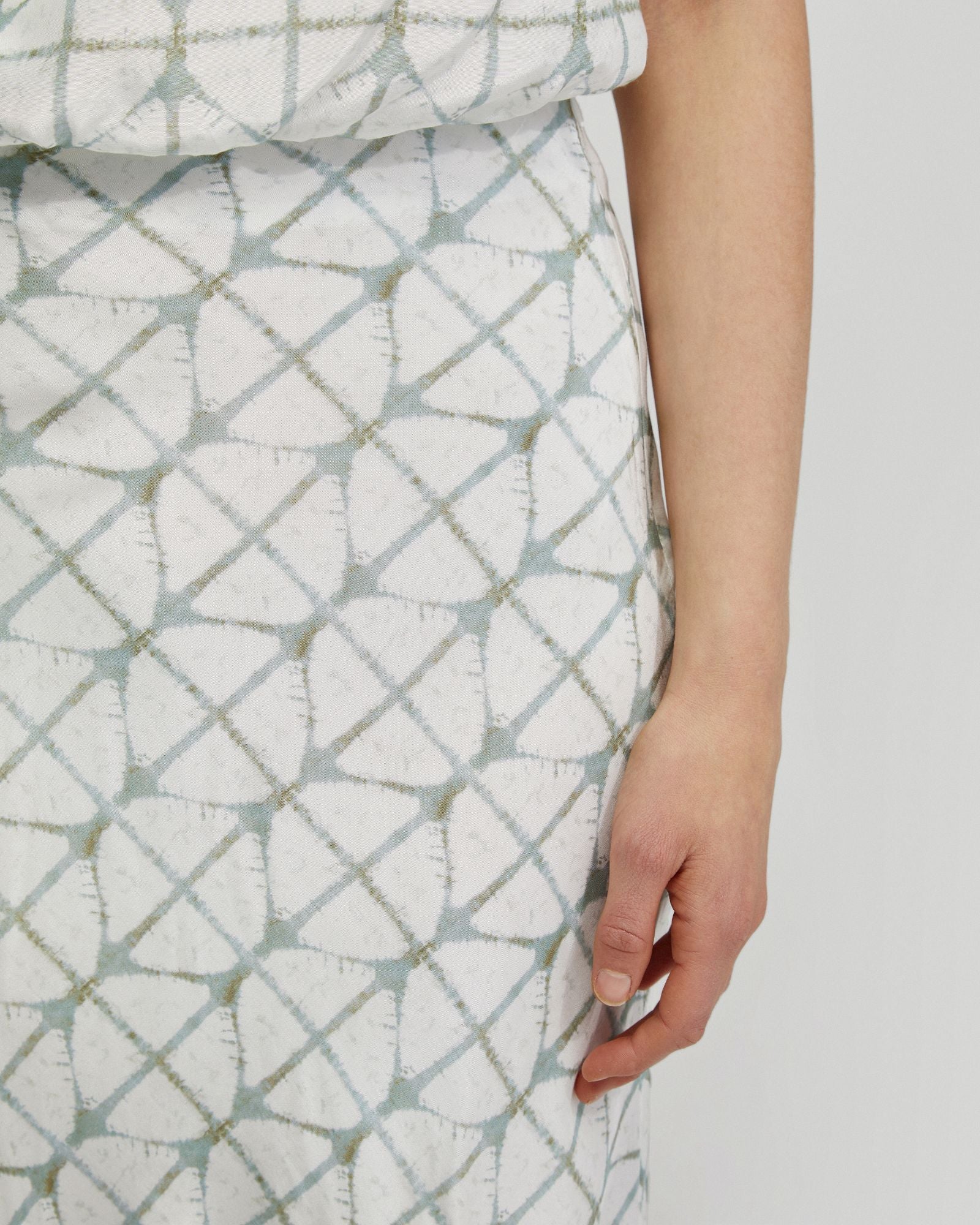 Lucinda Printed Slip Skirt - Image 6