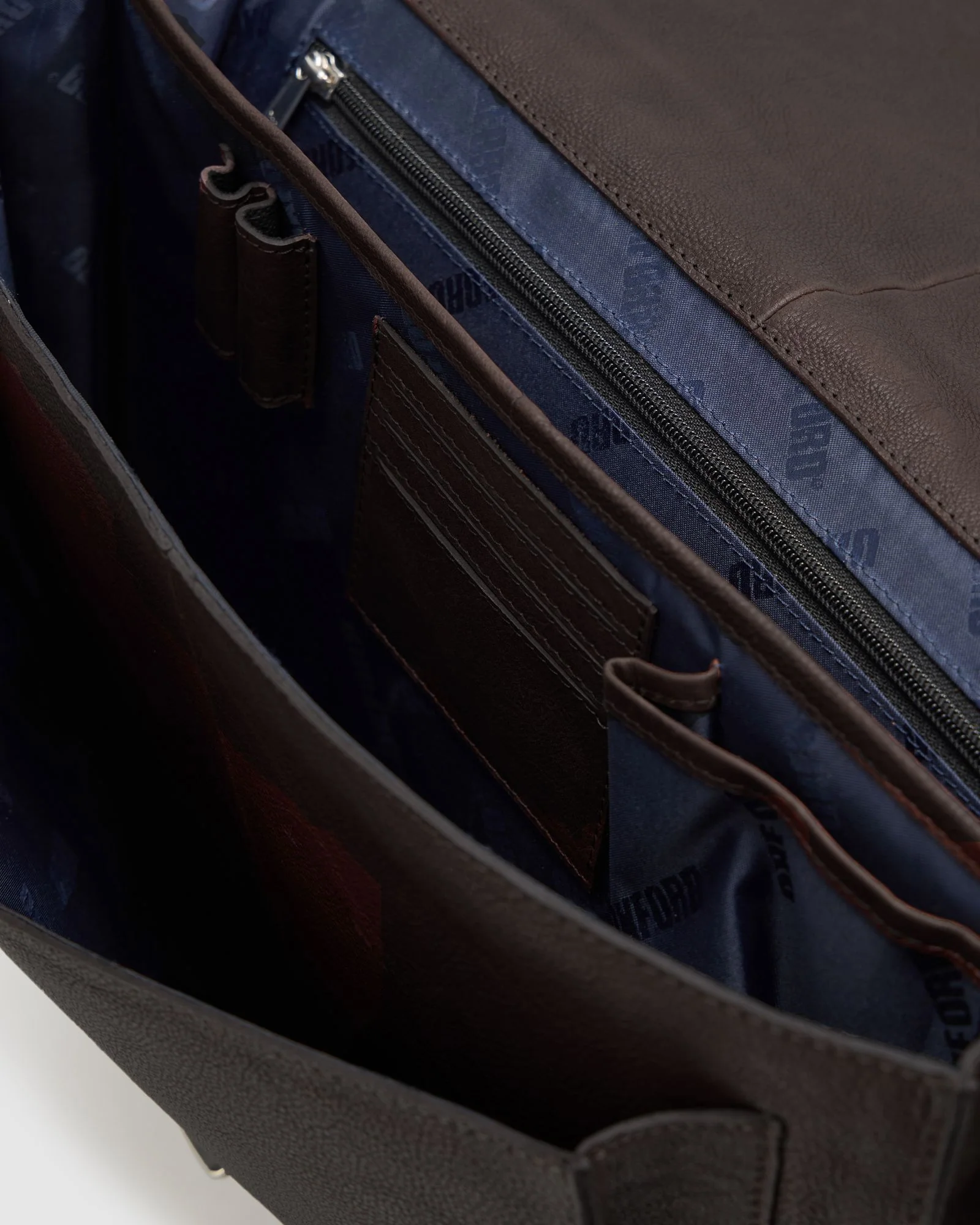 Magnus Briefcase Bag - Image 5