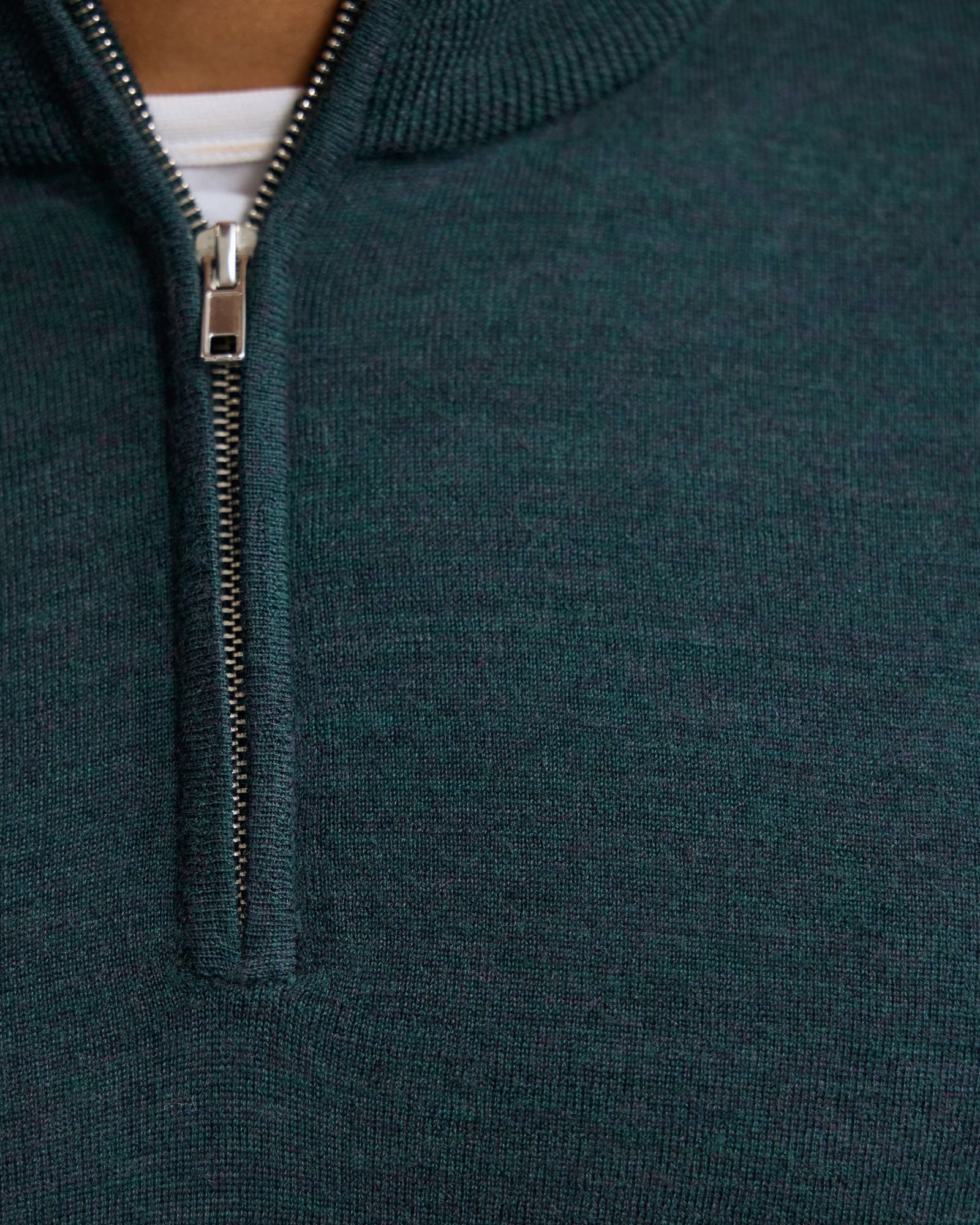 Merino Zip-Neck Wool Pullover - Image 14