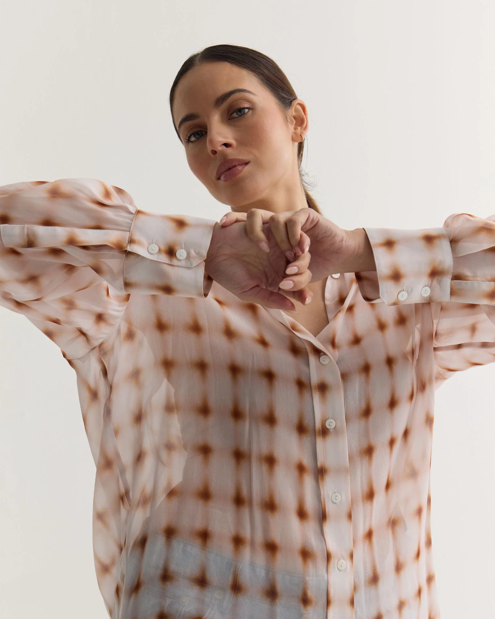Mia Printed Shirt - Image 4