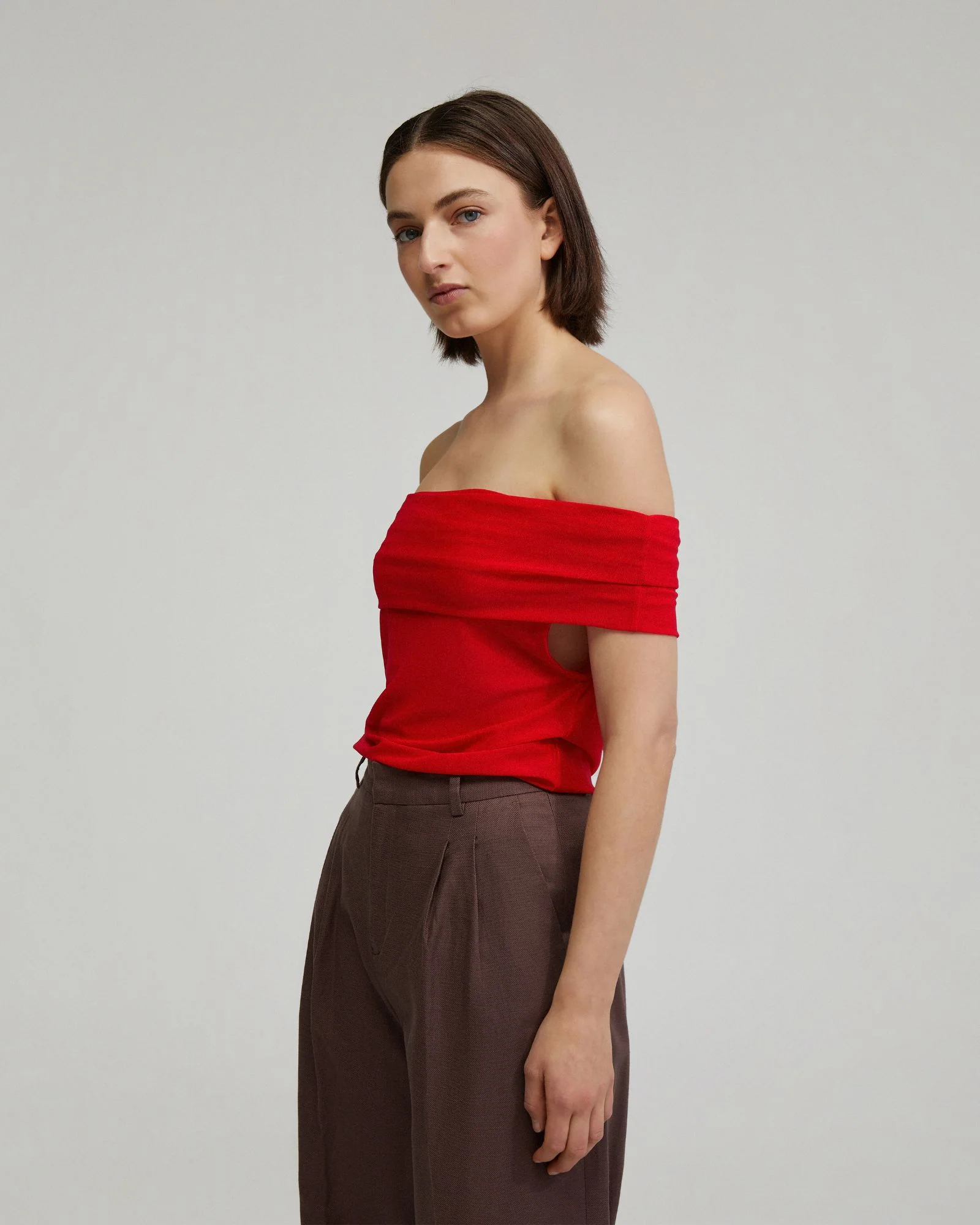 Nia Mesh Off-Shoulder Top - Image 11