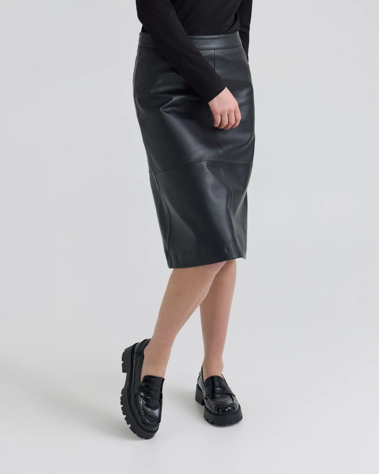 Nina Nappa Leather Skirt - Image 9