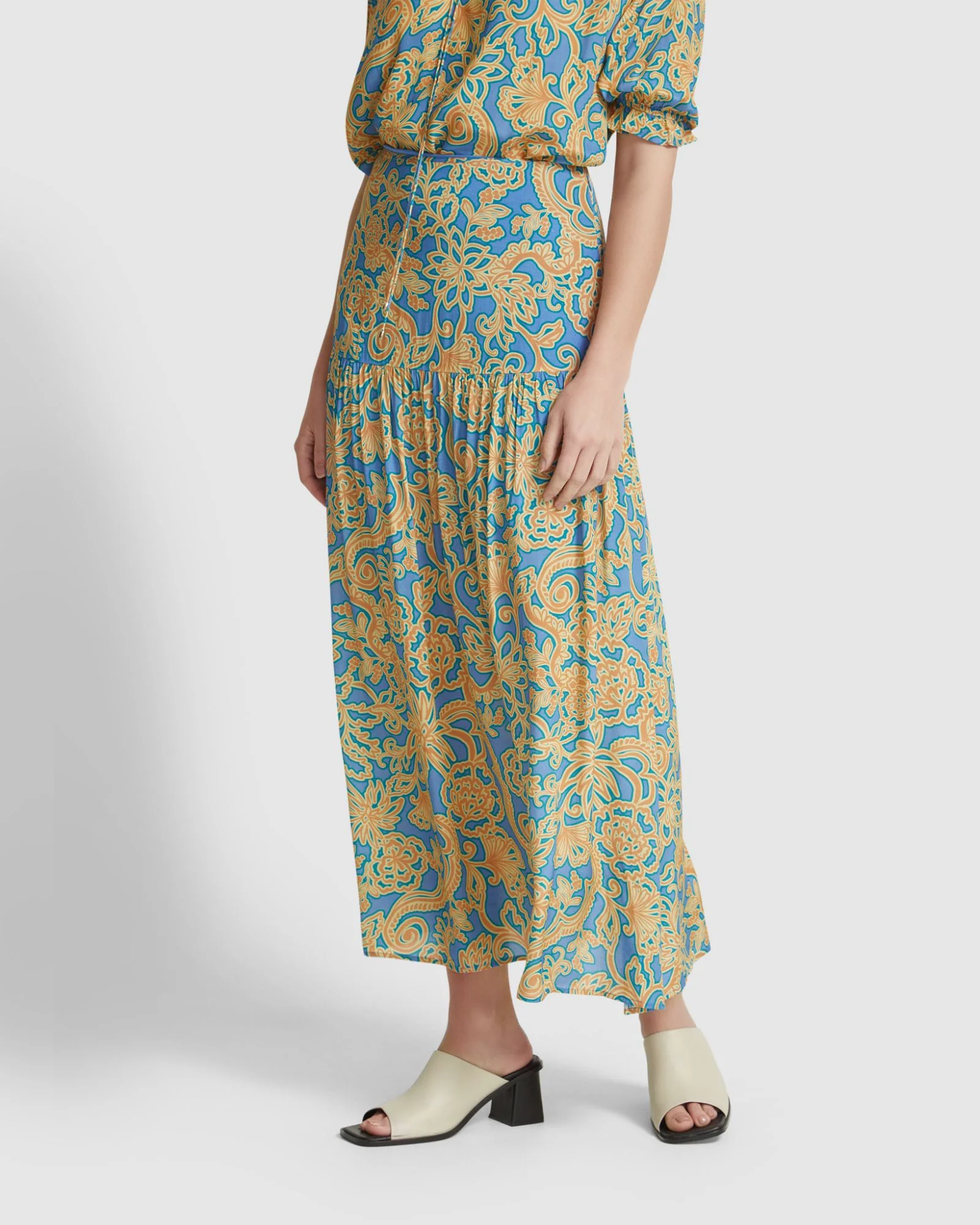 Olivia Tropics Skirt - Image 2