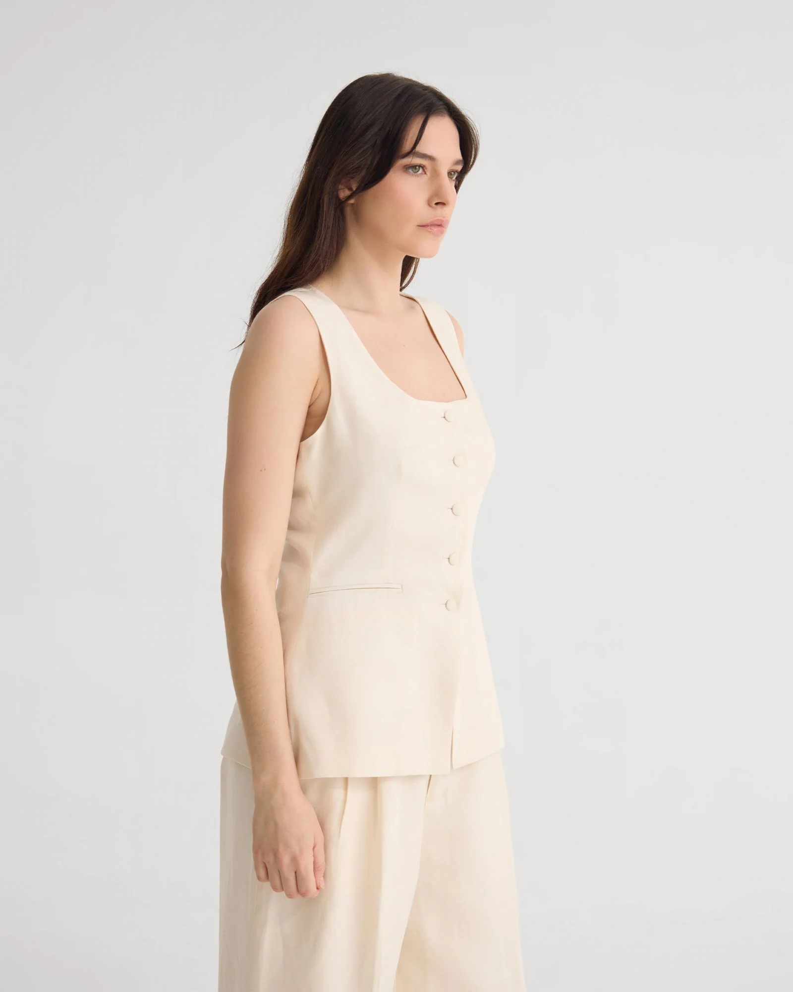 Paege Vest - Image 2