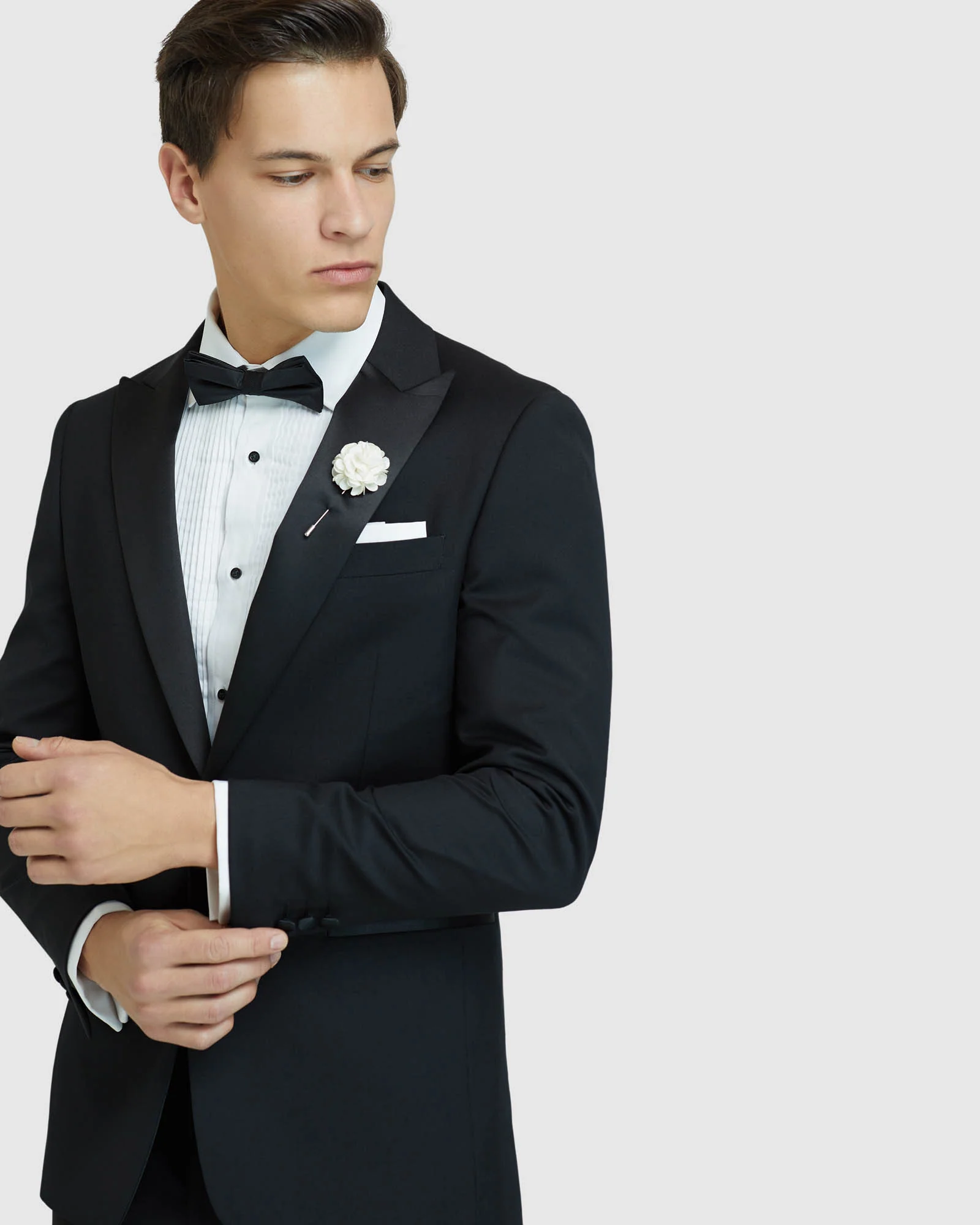 Peak Lapel Dinner Suit Jacket - Image 14