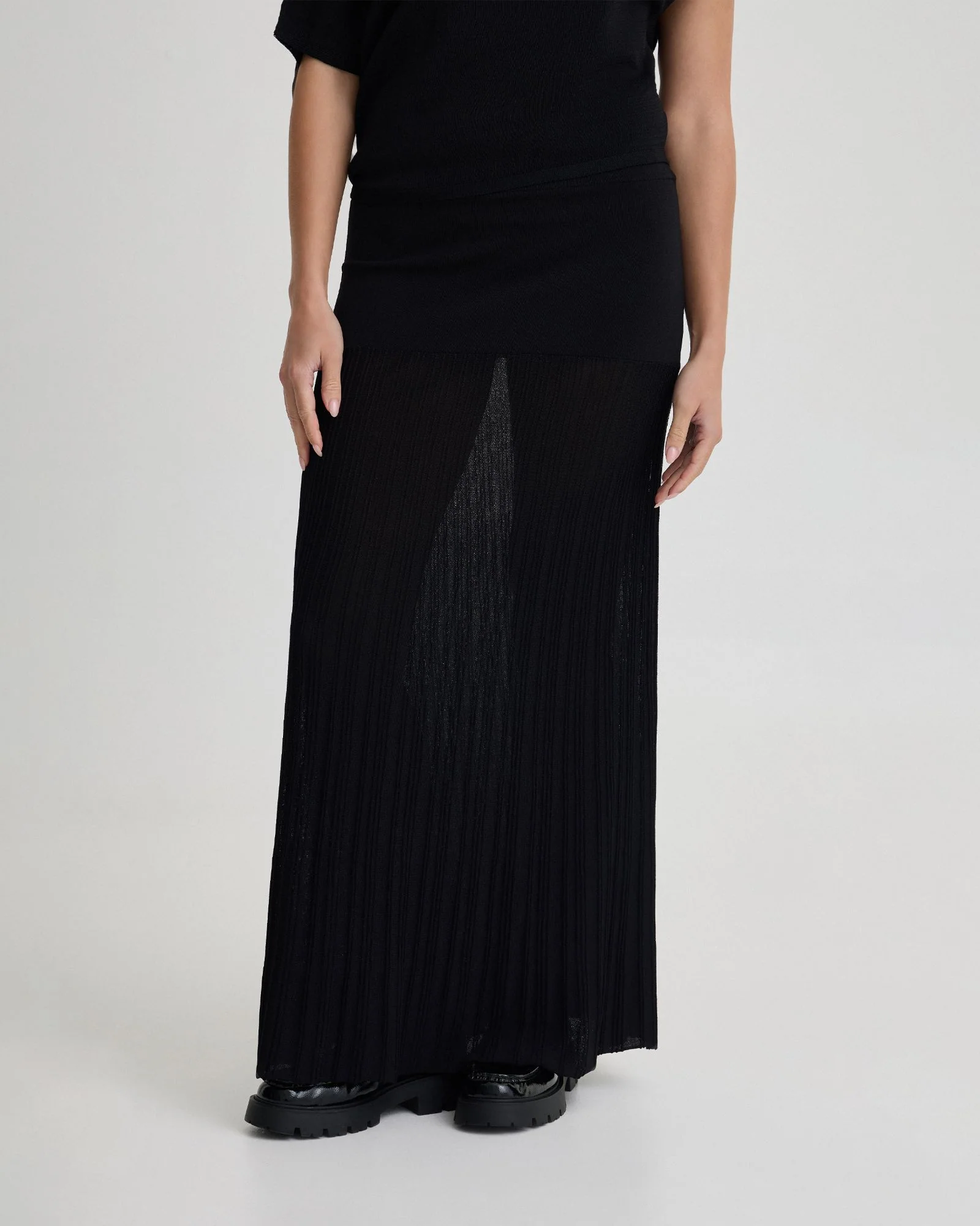 Poppy Knitted Skirt - Image 7