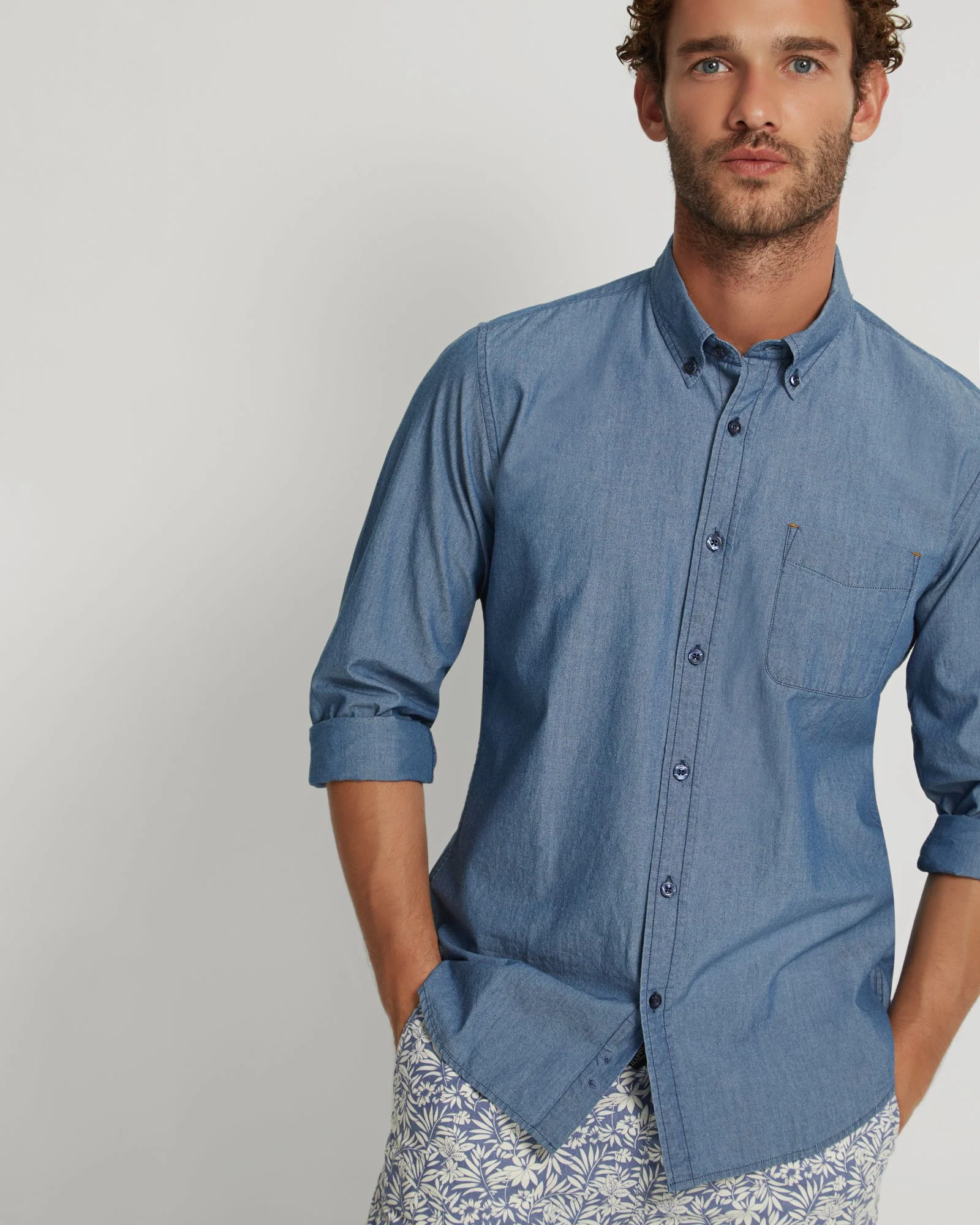 Portland Chambray Shirt - Image 4
