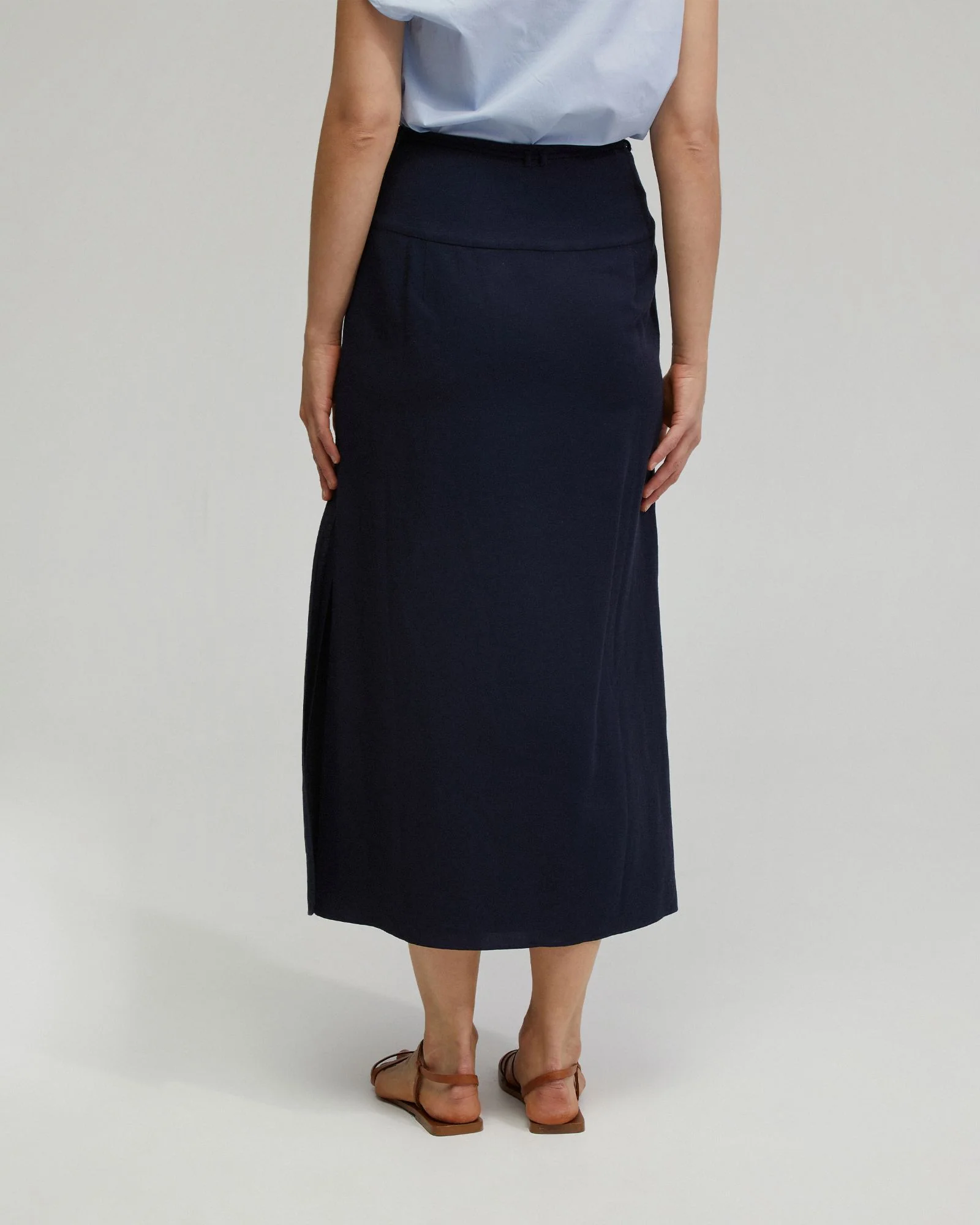 Rose Linen Blend Skirt - Image 3