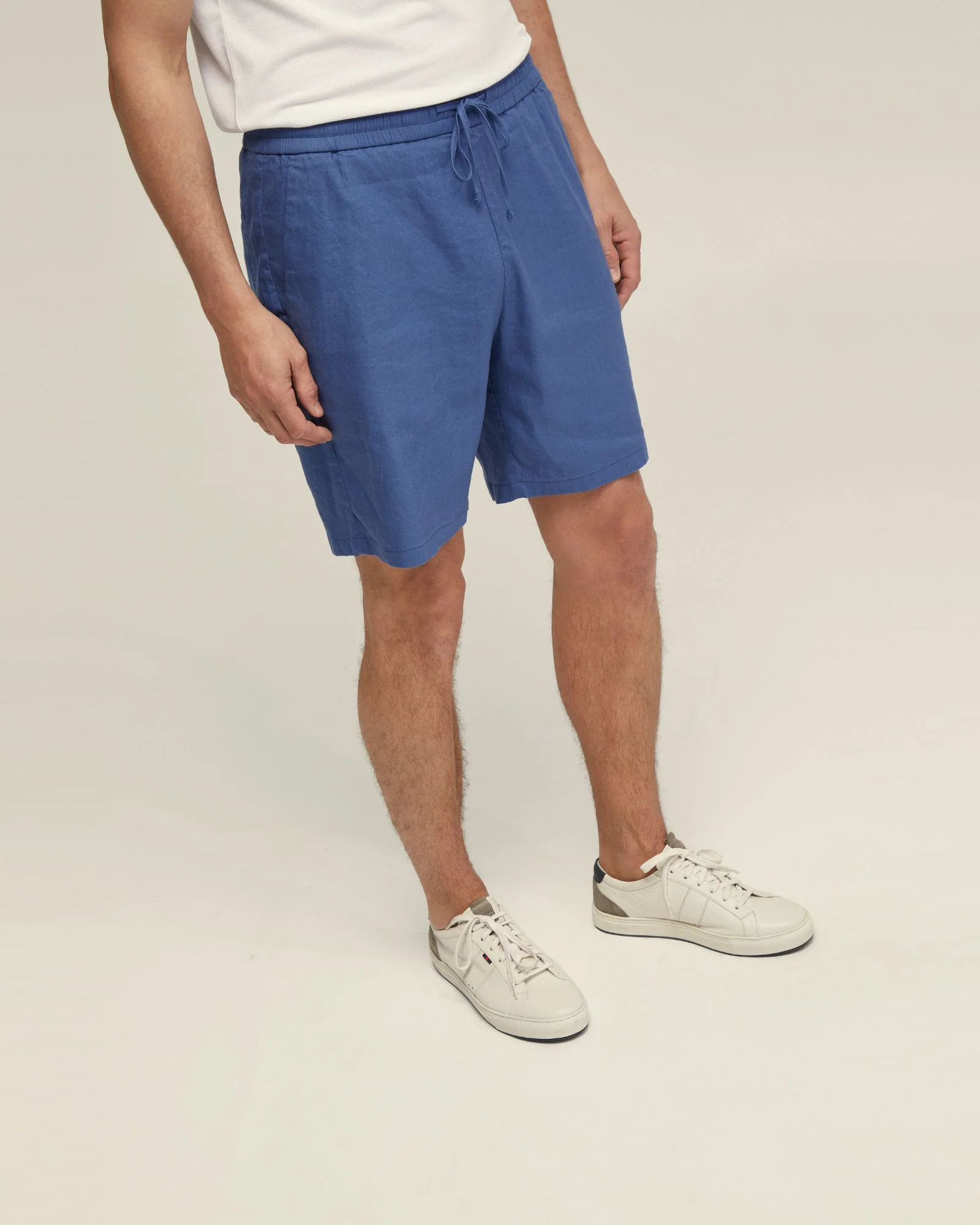 Rufus Linen Pull On Shorts - Image 4