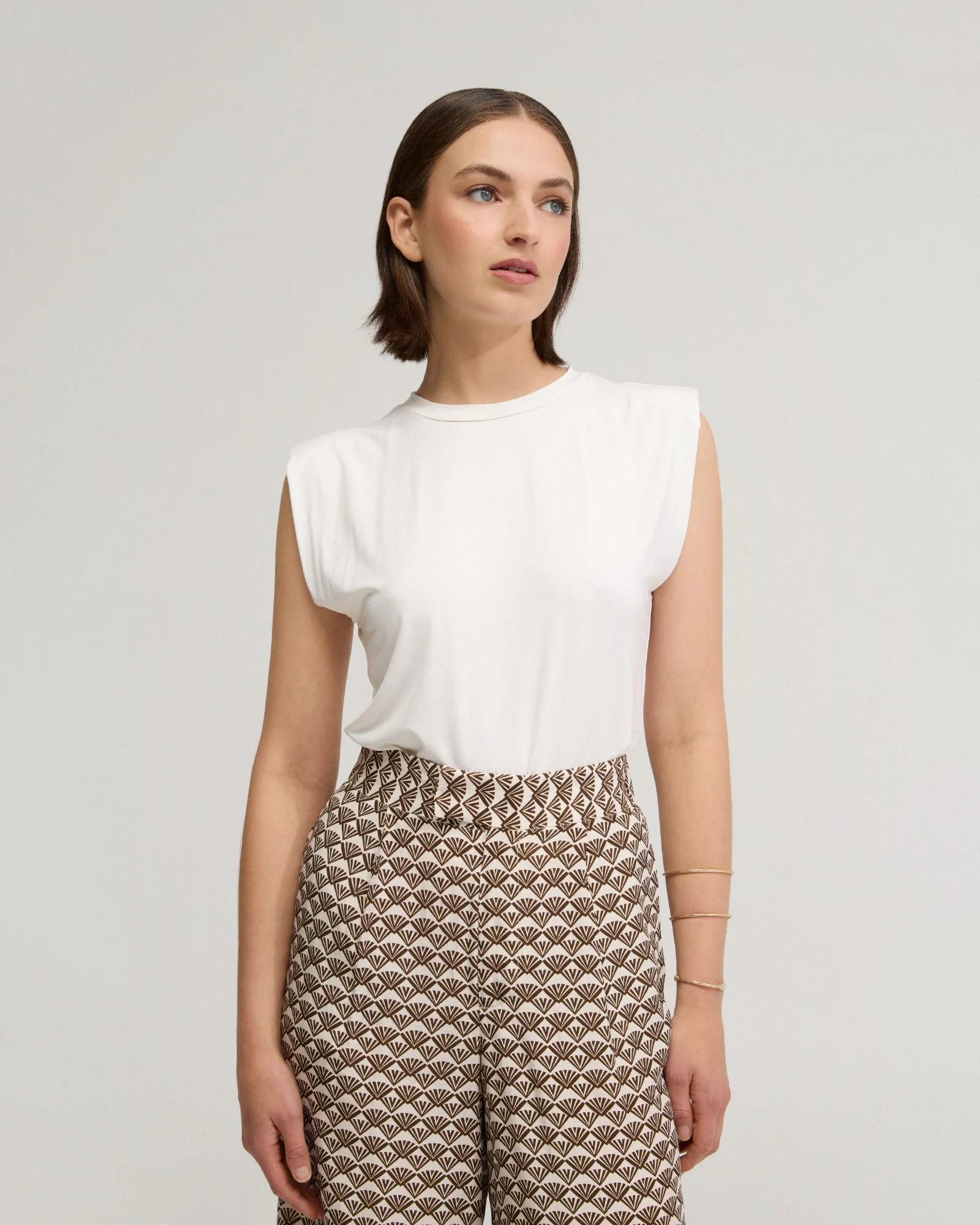 Sabrina Crop Jersey Top - Image 11