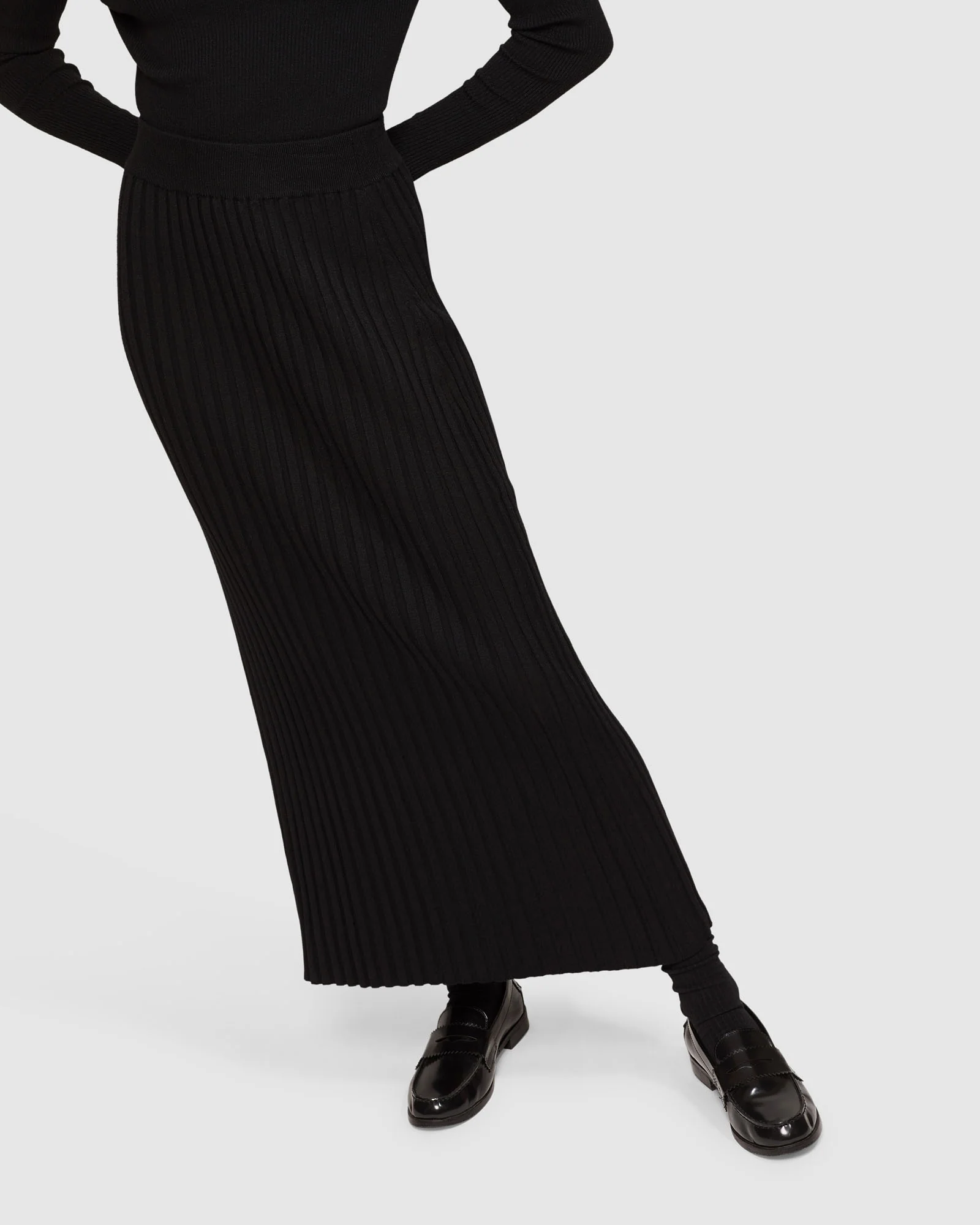 Scout Rib Skirt - Image 10