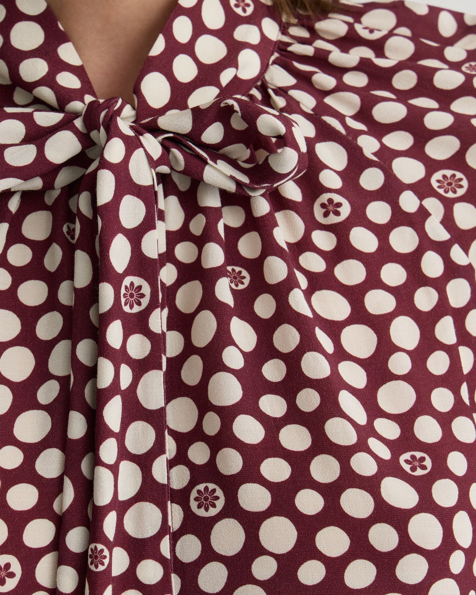 Simone Tie Neck Shirt - Image 5