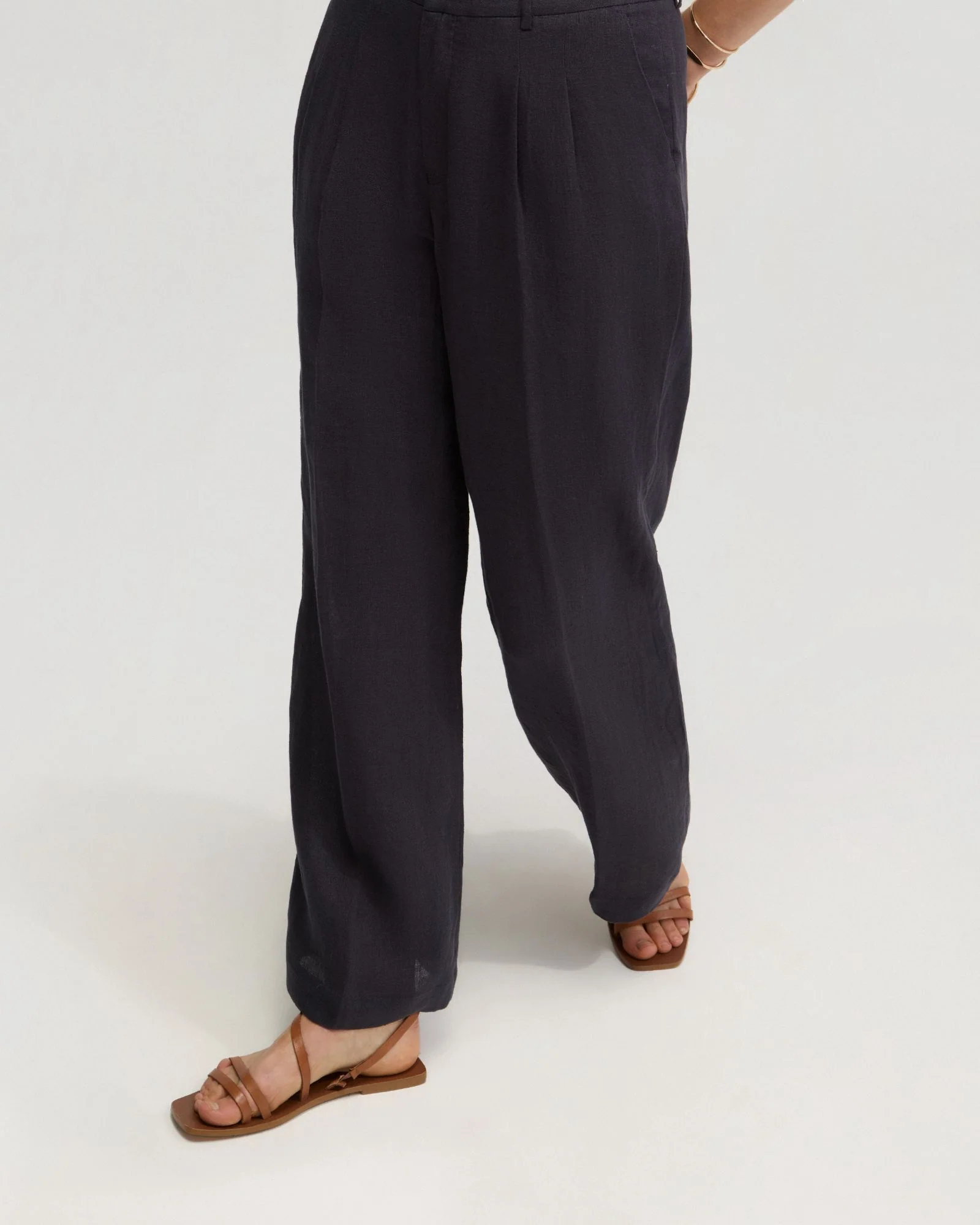 Sonia Linen Pants - Image 4