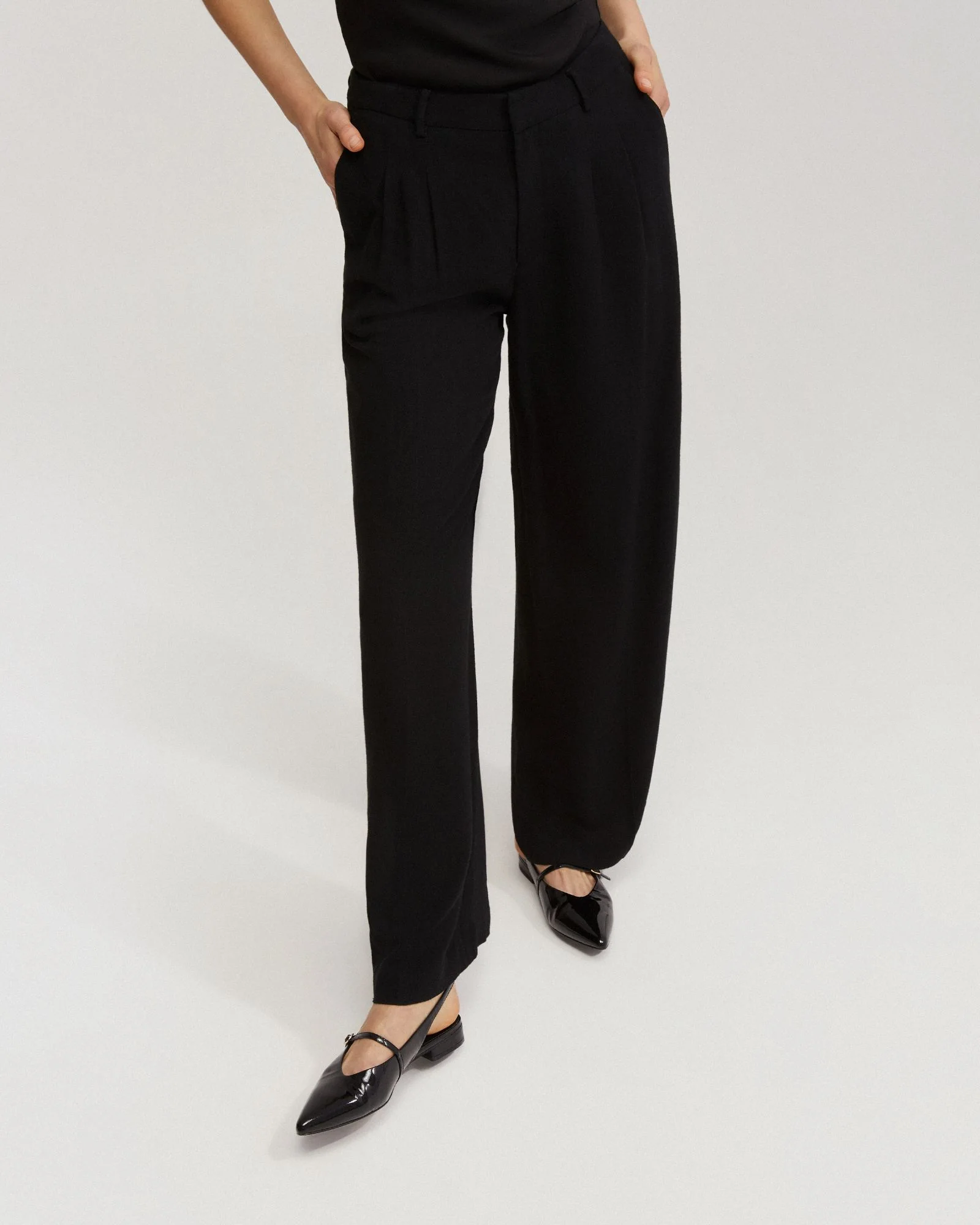Sonia Pleated Front Pants - Image 13