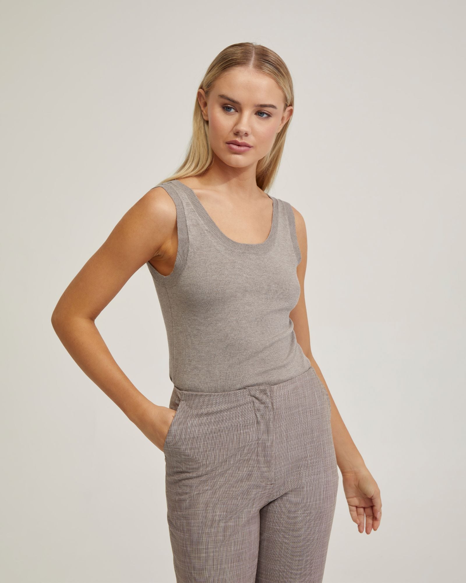 Stevie Knitted Tank - Image 11