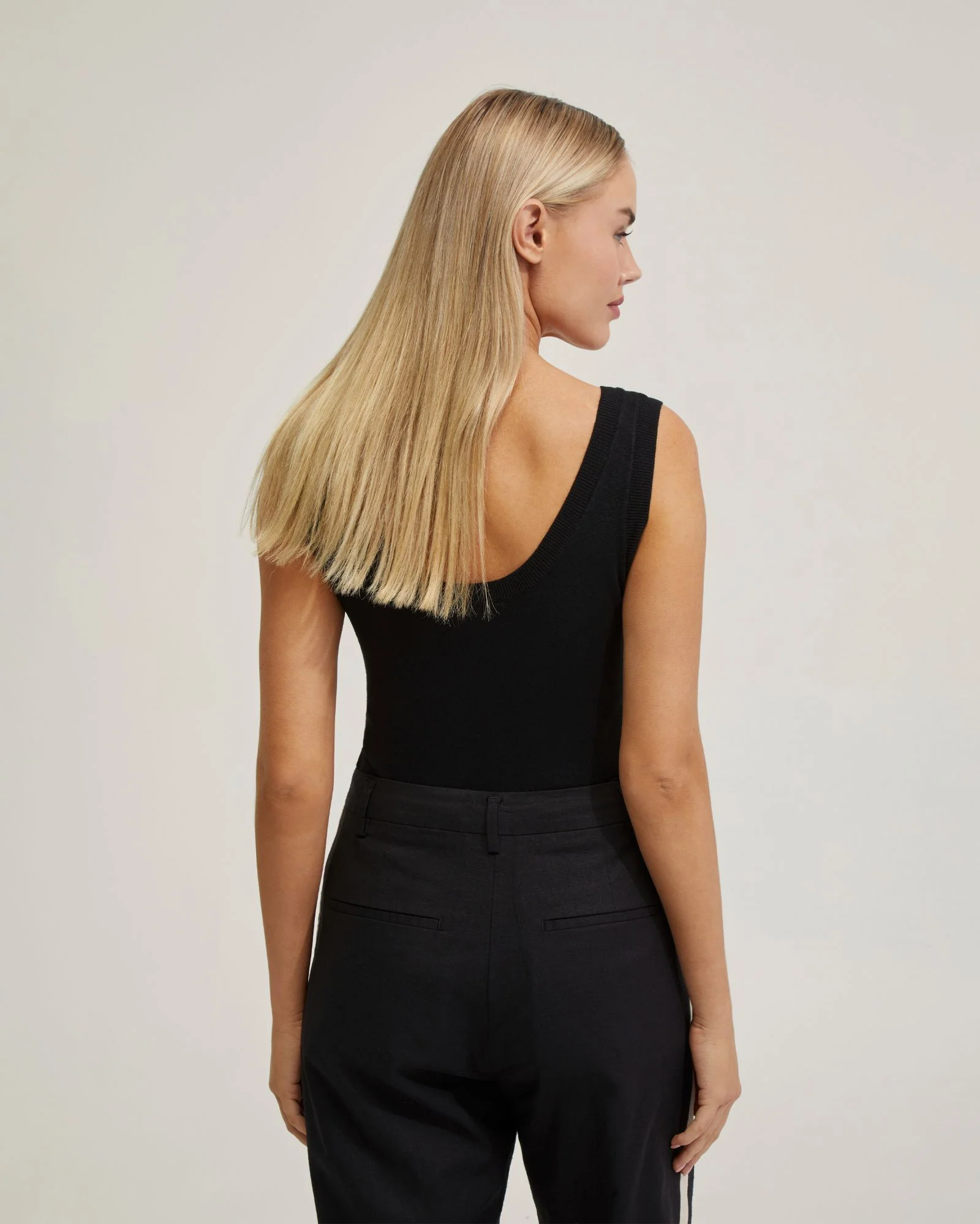 Stevie Knitted Tank - Image 15
