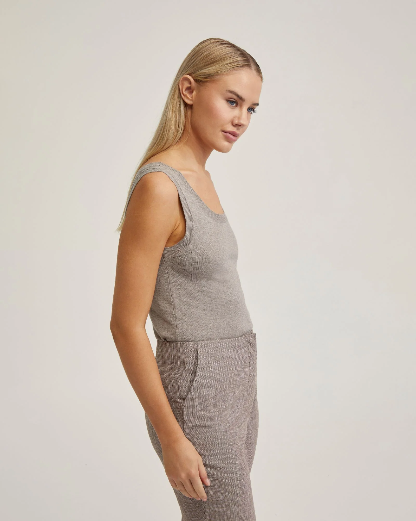 Stevie Knitted Tank - Image 8