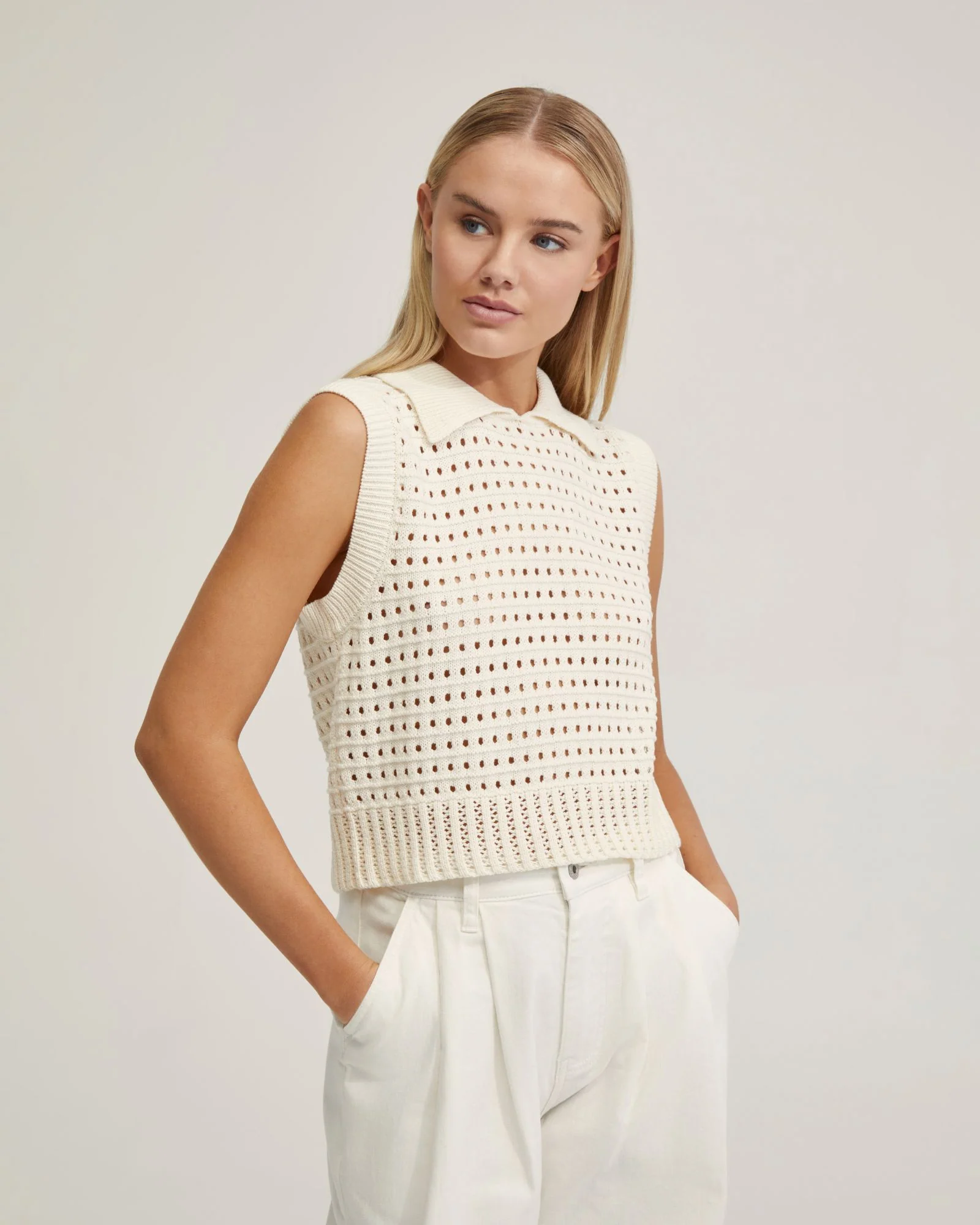 Tory Cotton Knitted Vest - Image 8