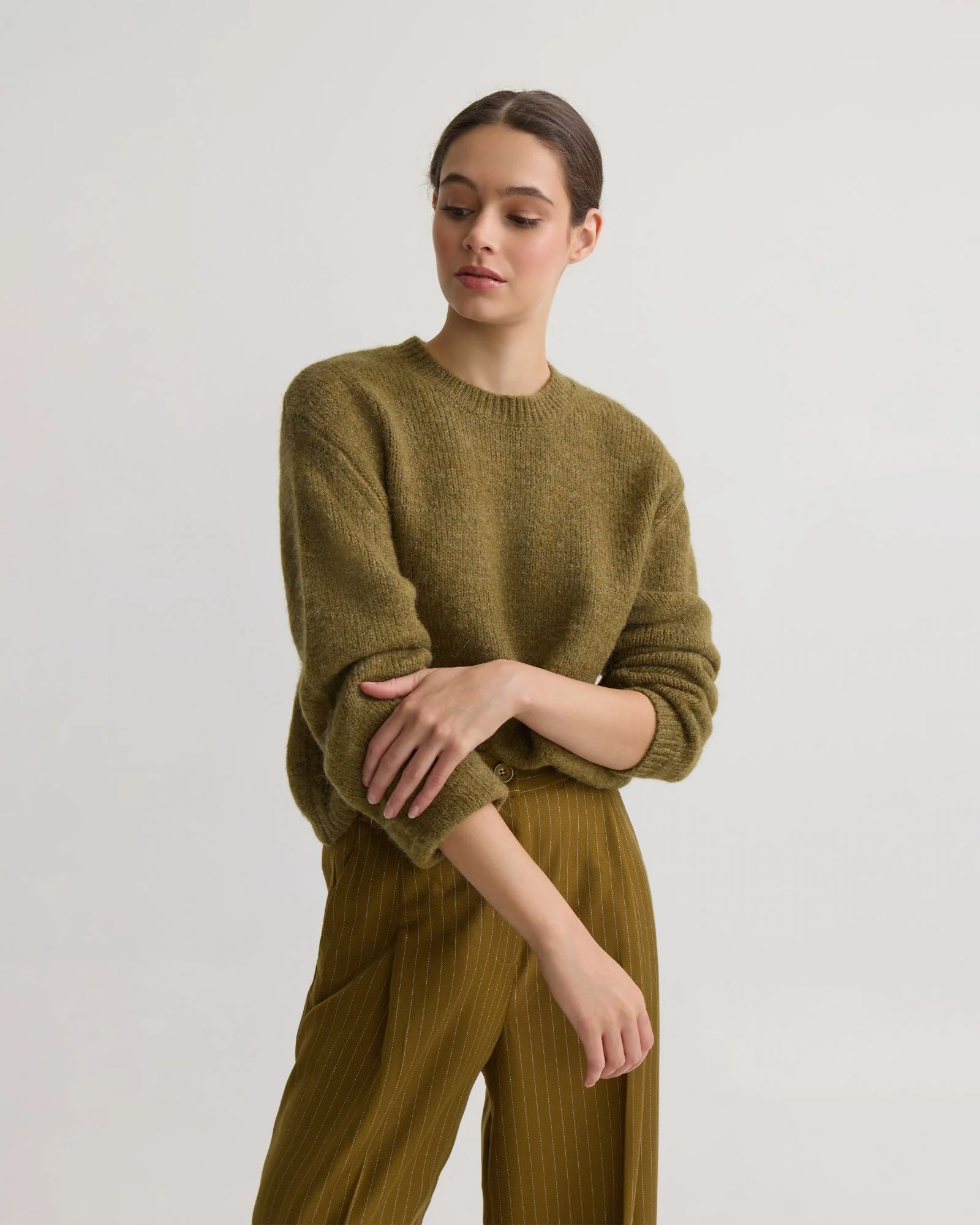 Totty Soft Yarn Crew Neck - Image 12