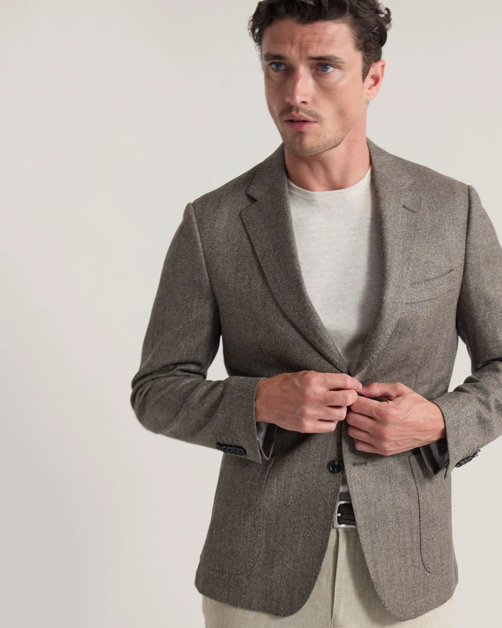 Wordsworth Wool Herringbone Blazer - Image 12
